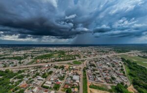 Defesa Civil Municipal alerta para risco de chuva forte e de tempestades em Porto Velho