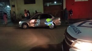 www.deixaeutefalar.com.br Servidora pública causa grave acidente e deixa casal ferido na Avenida Amazonas