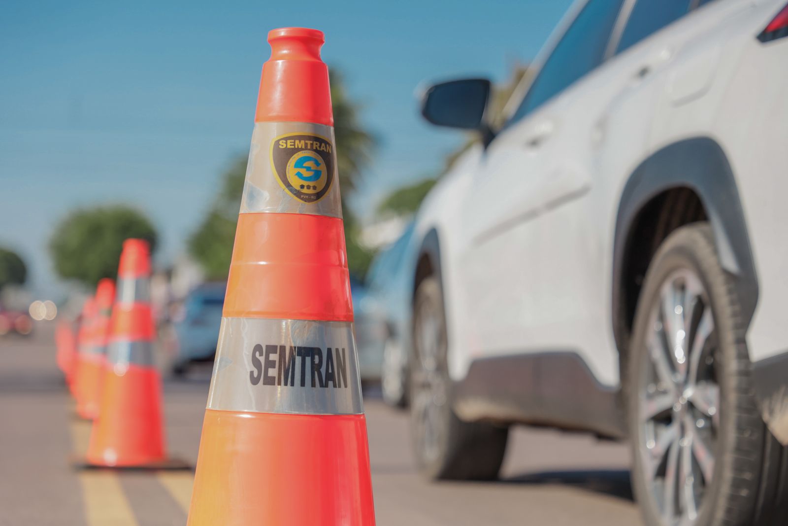 Blitz Ambiental promove a conscientização de motoristas quanto ao descarte de lixo irregular