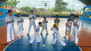 Capoeira transforma vidas de crianças e jovens do programa Talentos do Futuro