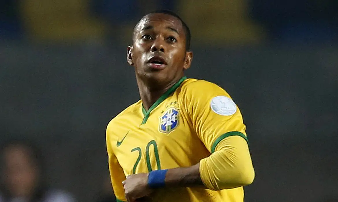 Parecer da PGR é contra o pedido de soltura do ex-jogador Robinho