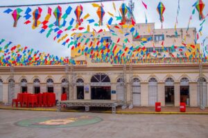 www.deixaeutefalar.com.br Mercado Cultural é ornamentado para o Arraial Municipal de Porto Velho