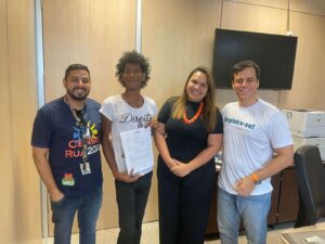 www.deixaeutefalar.com.br Ação Judicial inédita concede retificação de nome e sobrenome de mulher trans em situação de rua em Porto Velho