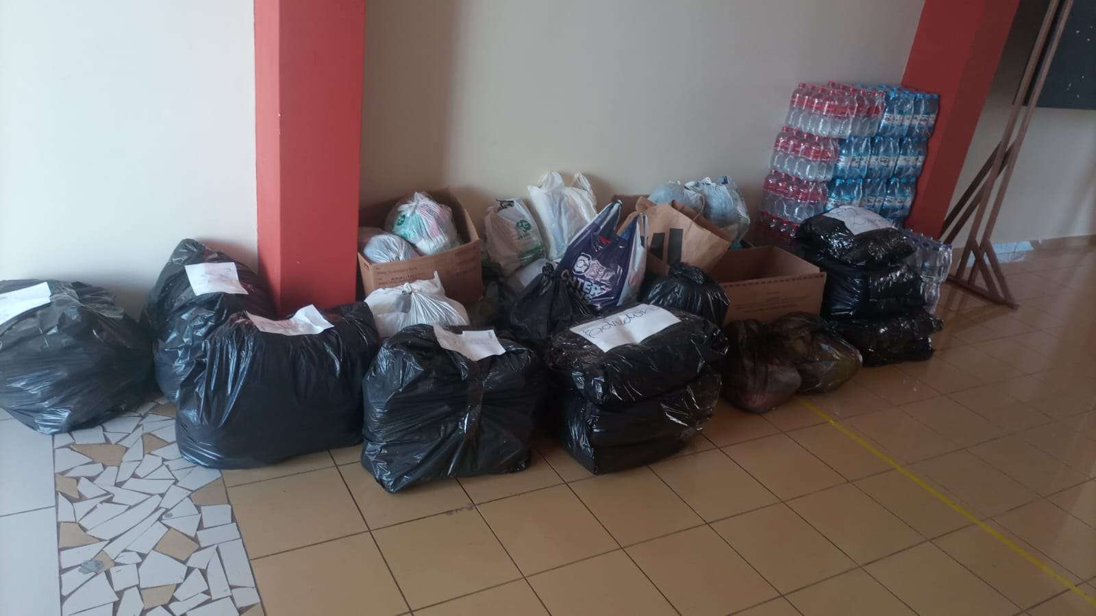 www.deixaeutefalar.com.br Biblioteca Municipal Francisco Meirelles segue recebendo doações para o RS