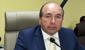 www.deixaeutefalar.com.br Ex-presidente da CMPV, é alvo de contestação pelo Ministério Público Eleitoral