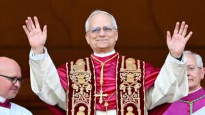 Eleito Papa Leão XIV, Robert Prevost faz história como o primeiro pontífice dos EUA