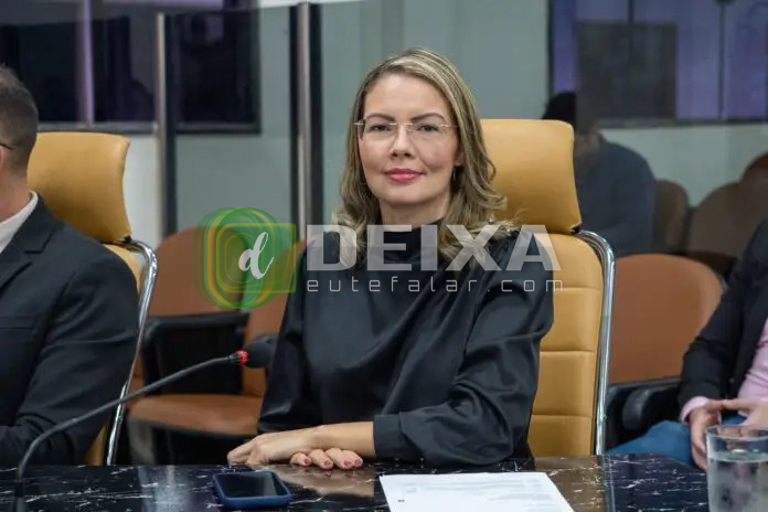 Denuncie e ganhe! Vereadora propõe pagar até 30% das multas a quem apresentar provas Denuncie e ganhe! Vereadora propõe pagar até 30% das multas a quem apresentar provas