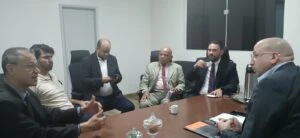 Vice-presidente do SINDMOTO visita presidente da câmara de vereadores da Capital Vice-presidente do SINDMOTO visita presidente da câmara de vereadores da Capital
