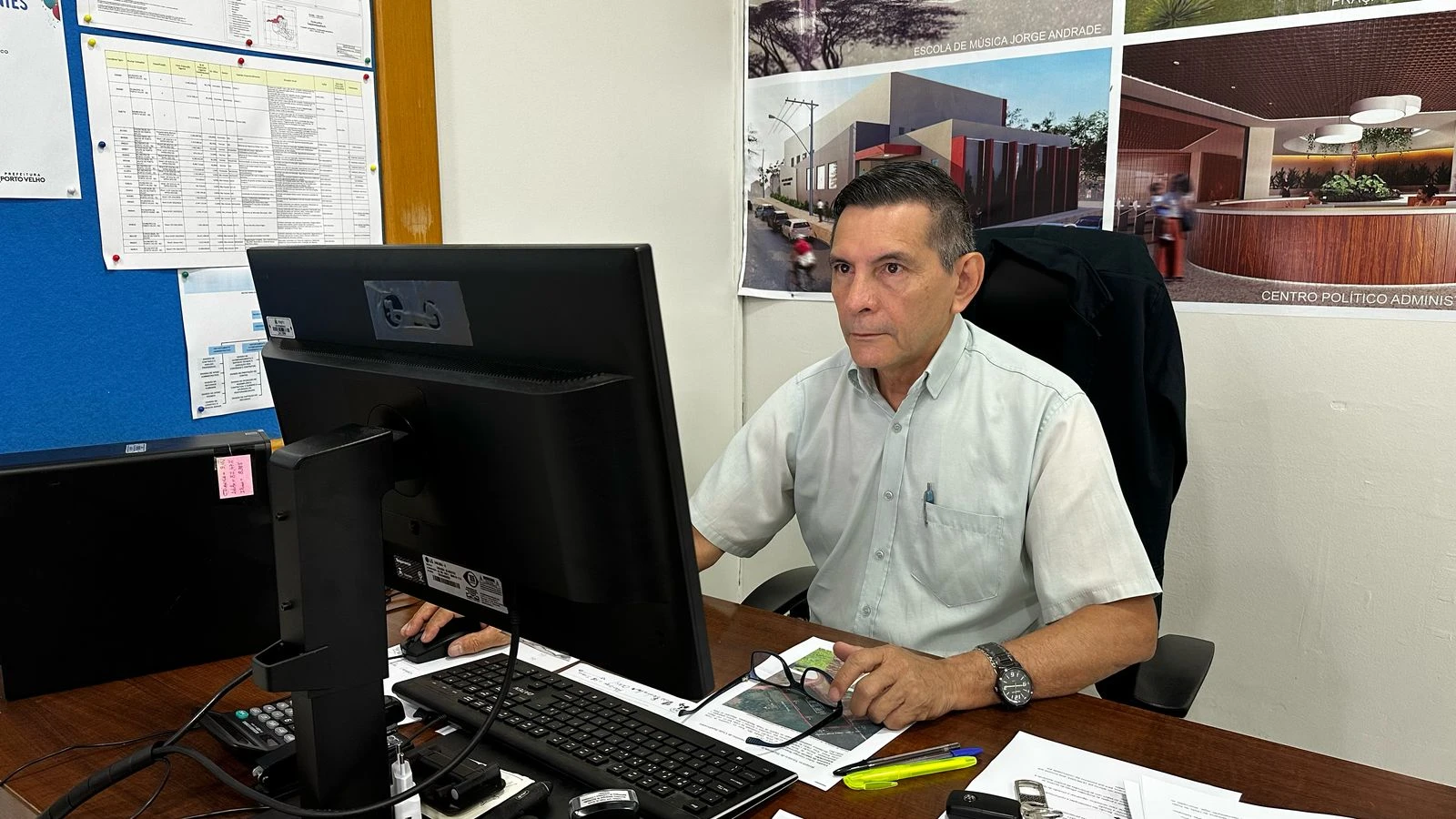 Após a reforma administrativa, Elma Tourinho, Ian Barros e Prata deixam os cargos de secretários Após a reforma administrativa, Elma Tourinho, Ian Barros e Prata deixam os cargos de secretários