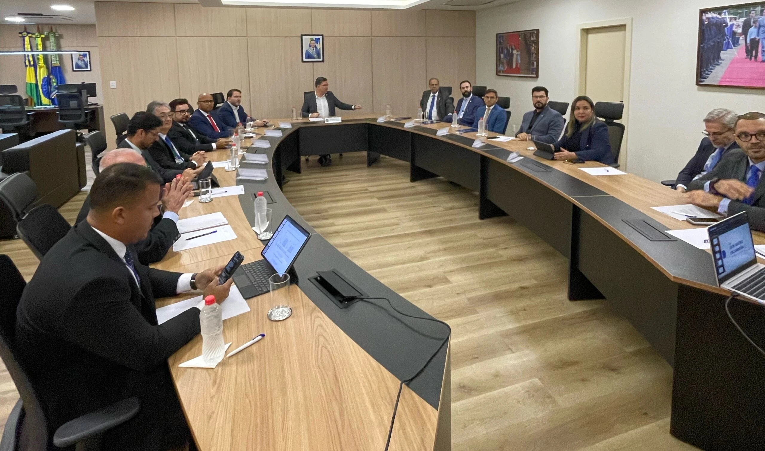 Presidente da Assembleia Legislativa ressalta a importância da união entre os Poderes Presidente da Assembleia Legislativa ressalta a importância da união entre os Poderes