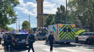 EUA em alerta: FBI investiga ataque a igreja como crime de ódio e intensifica medidas de segurança em templos religiosos