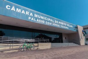 www.deixaeutefalar.com.br CMPV aprova em primeira votação lei que obriga secretários a prestarem contas bimestralmente