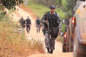 Polícia Militar prende casal responsável e desarticula ponto de venda de drogas em Cacoal