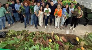 www.deixaeutefalar.com.br Deputada Sílvia Cristina lança viveiro Raízes de Rondônia de mudas de café e de cacau clonal