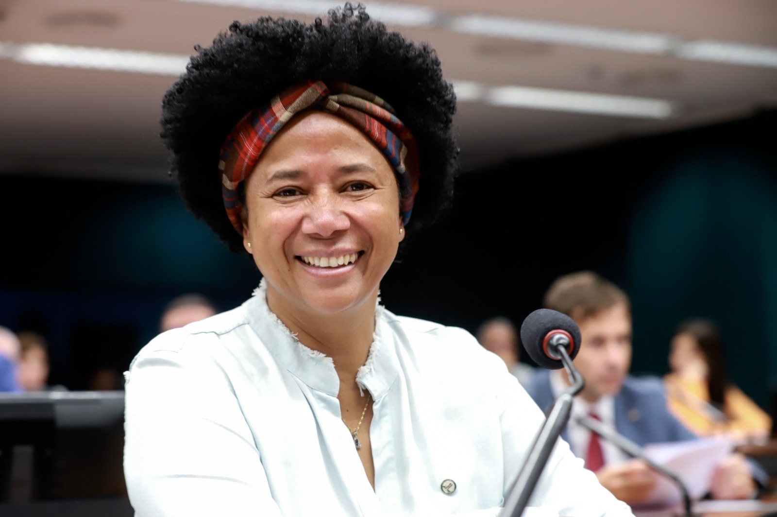 www.deixaeutefalar.com.br Deputada Sílvia Cristina fará a entrega de R$ 500 mil para a AMA-RO contratar profissionais especializados