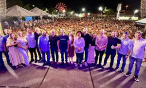 www.deixaeutefalar.com.br Deputada Sílvia Cristina prestigia festividades em comemoração aos 48 anos de Ji-Paraná