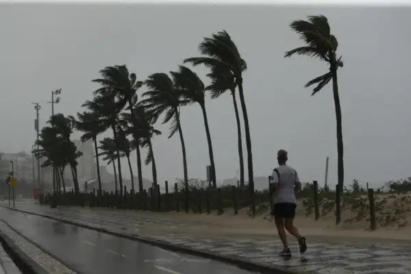 Alerta amarelo do inmet atinge estados do nordeste por risco de chuvas e ventania