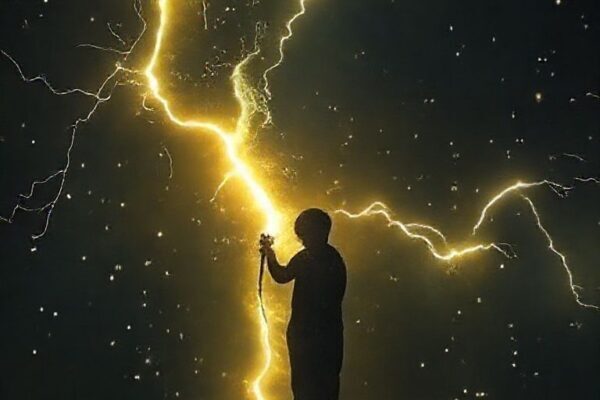 Aneel cobra explicações da Enel por falta de luz após ciclone em SP