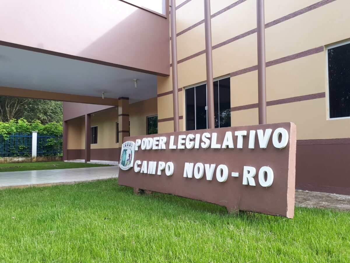 www.deixaeutefalar.com.br Câmara de Campo Novo gasta mais de R$ 1,1 milhão em 2025 e despesas com diárias chamam atenção