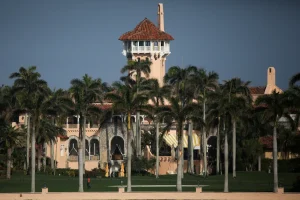 Homem armado é morto por agentes do Serviço Secreto ao tentar invadir o perímetro de segurança de Mar-a-Lago