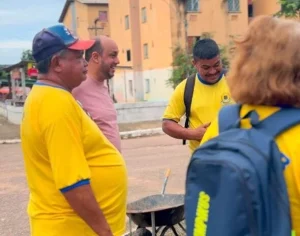 Vereador Wanoel Martins acompanha limpeza no Triângulo