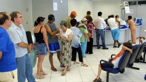 Filas invisíveis do SUS acumulam mais de 173 mil pedidos de consultas e exames em Rondônia