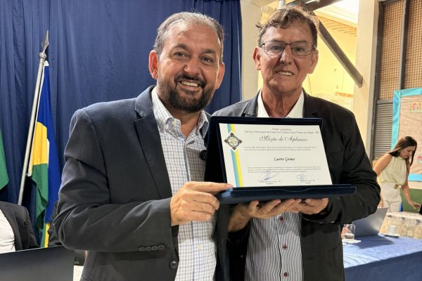Laerte Gomes recebe homenagem em Rondominas e destaca investimentos em Ouro Preto do Oeste