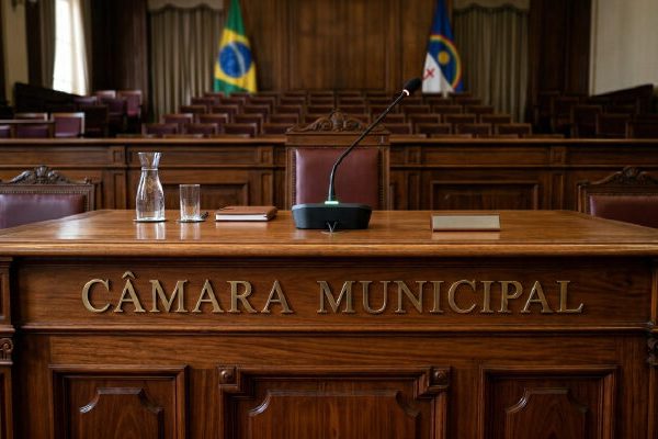 MPPE cobra revisão de eleições antecipadas nas Câmaras e cita entendimento consolidado do STF
