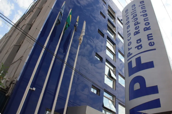 Falha em fiscalização leva MPF a acionar Antaq e União por irregularidades em porto de Guajará-Mirim Falha em fiscalização leva MPF a acionar Antaq e União por irregularidades em porto de Guajará-Mirim