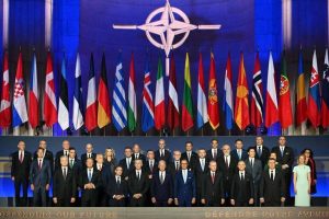 EUA aumentam pressão sobre OTAN e expõem divisão entre aliados