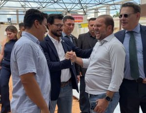 www.deixaeutefalar.com.br Cirone Deiró acompanha obras da nova rodoviária de Cacoal