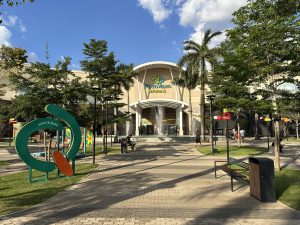 www.deixaeutefalar.com.br Feira cultural, cinema e dança movimentam fim de semana em shopping da capital