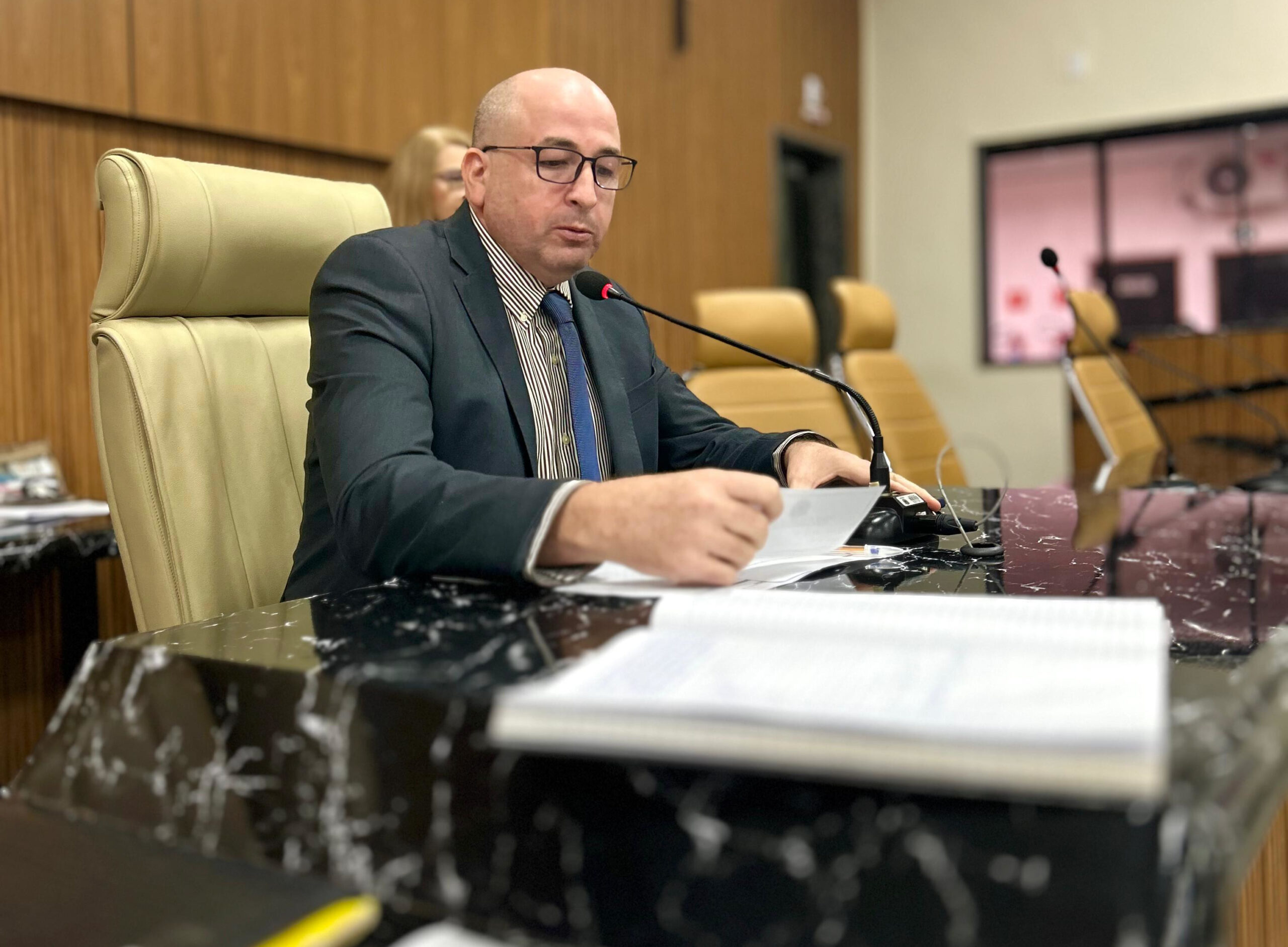Gedeão Negreiros aciona prefeitura para garantir asfalto e infraestrutura em sete ruas de Porto Velho Gedeão Negreiros aciona prefeitura para garantir asfalto e infraestrutura em sete ruas de Porto Velho