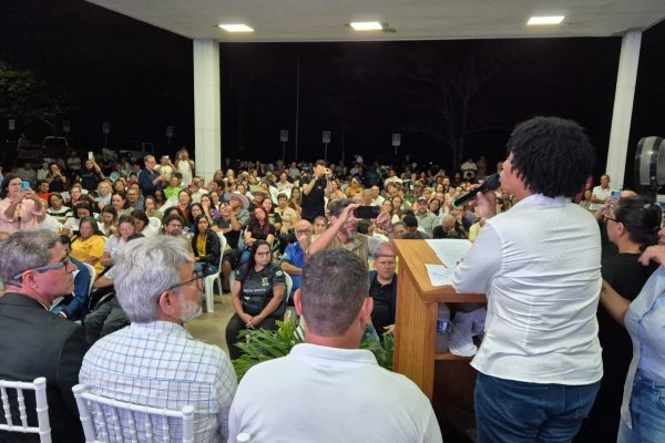 Sílvia Cristina afirma que seu mandato veio para enxergar aqueles que o mundo ignorava