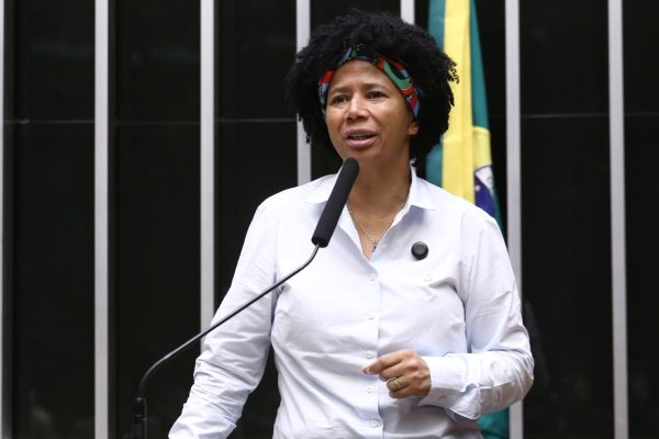 Silvia Cristina destaca os três anos de funcionamento do Centro de Reabilitação Dream da Amazônia