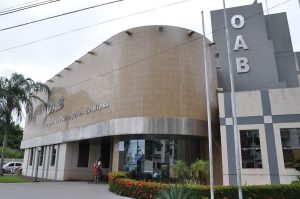 Advogado é excluído da OAB após condenação por crime contra enteada com deficiência