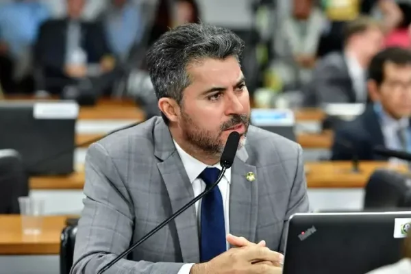Senado vota indicação de Jorge Messias ao STF e Marcos Rogério confirma voto contrário já antecipado