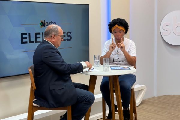 Sílvia Cristina diz que caráter não se constrói em campanha, se revela na trajetória Sílvia Cristina diz que caráter não se constrói em campanha, se revela na trajetória