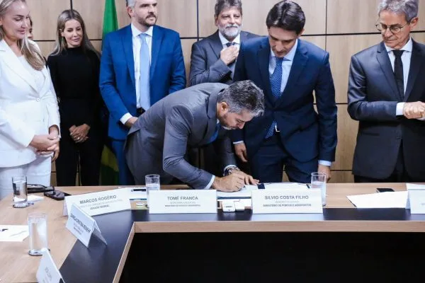 Investimento milionário: Marcos Rogério coloca novo terminal de Ji-Paraná na rota da entrega
