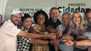 Sílvia Cristina assegura van para o transporte de pacientes no Hospital de Amor em Ji-Paraná Sílvia Cristina assegura van para o transporte de pacientes no Hospital de Amor em Ji-Paraná