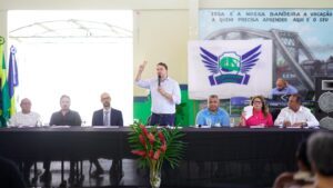 www.deixaeutefalar.com.br Alex Redano transforma reconhecimento em política de incentivo à educação e ao esporte em Rondônia