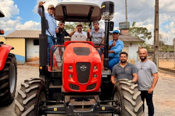 Deputado Laerte Gomes reforça investimentos em Mirante da Serra e participa de ordem de serviço para pavimentação
