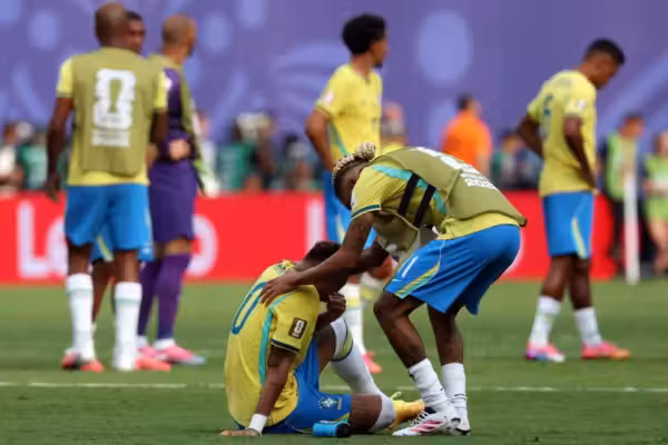 Brasil perde para a Noruega e se despede da Copa do Mundo Brasil perde para a Noruega e se despede da Copa do Mundo