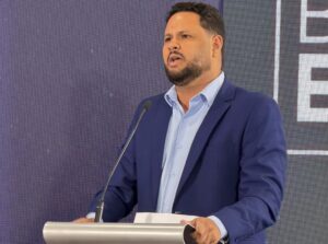 Debate ao Governo de Rondônia tem acusações, troca de críticas e promessas