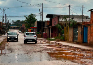 Gedeão Negreiros solicita obras de recapeamento e meio-fio no bairro Cascalheira
