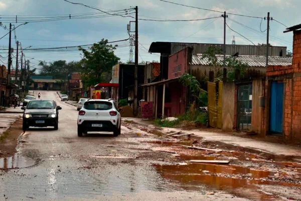 Gedeão Negreiros solicita obras de recapeamento e meio-fio no bairro Cascalheira Gedeão Negreiros solicita obras de recapeamento e meio-fio no bairro Cascalheira