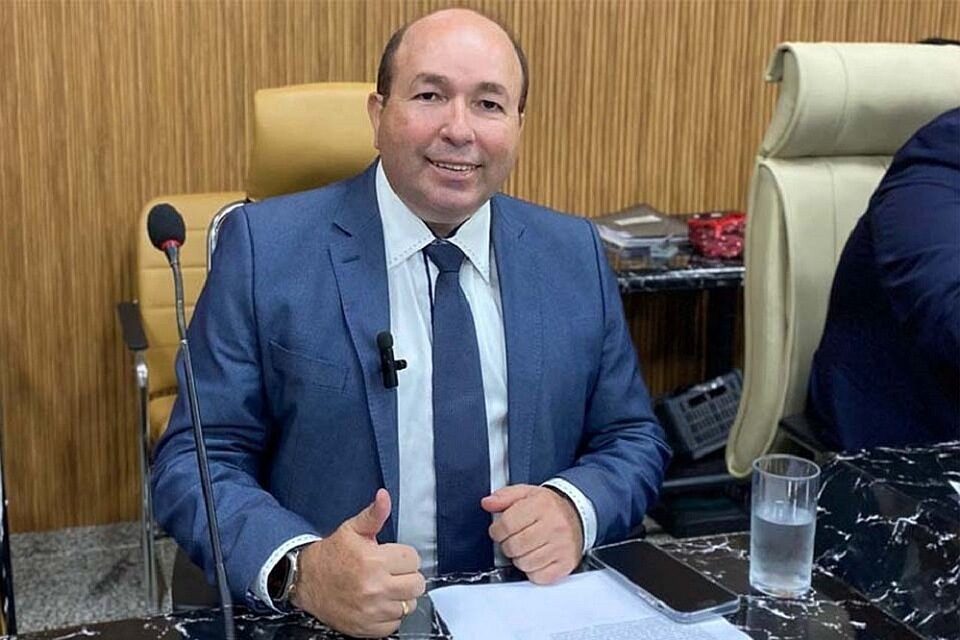 www.deixaeutefalar.com.br Renúncia de Edwilson Negreiros muda as contas do Podemos em Rondônia