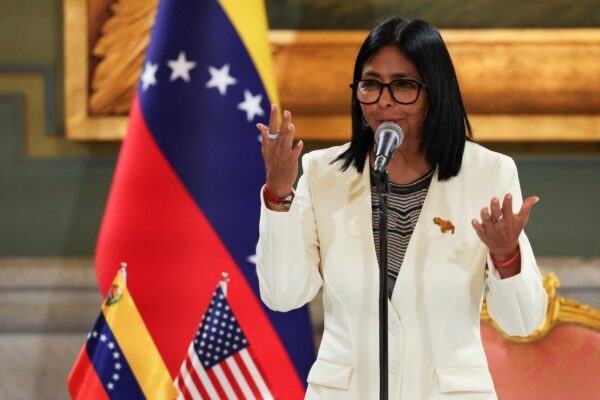 Venezuela desbloqueia sites de notícias censurados há anos Venezuela desbloqueia sites de notícias censurados há anos