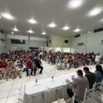 www.deixaeutefalar.com.br Em Alvorada do Oeste, Laerte Gomes reúne lideranças e reforça compromisso com o município