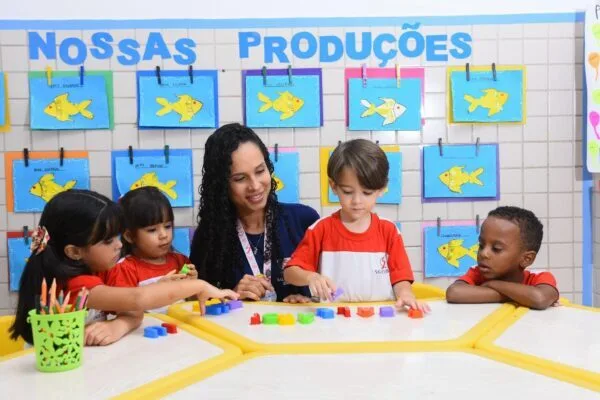 Pesquisa aponta que transição ao Ensino Médio afeta saúde mental
